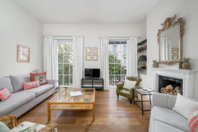JOIVY Bright flat for 6, near Victoria and Warwick square